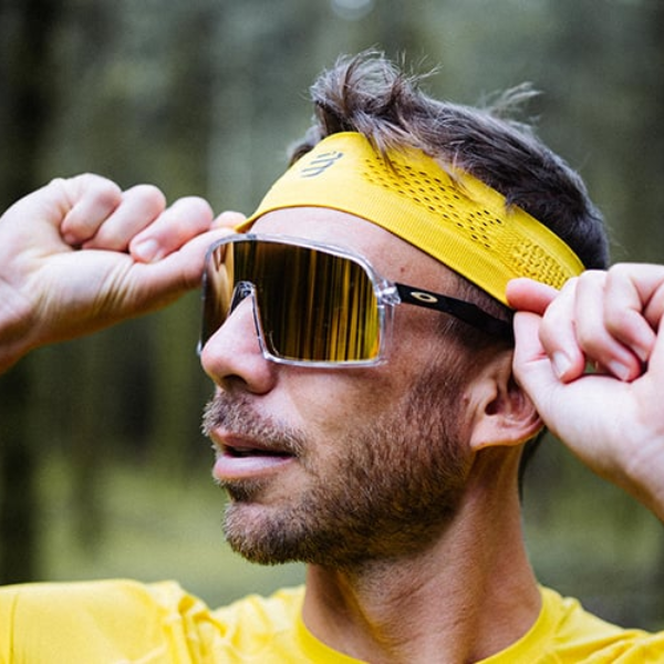 Băng đô thể thao Compressport Thin Headband On/Off - Vàng (Ceylon Yellow)