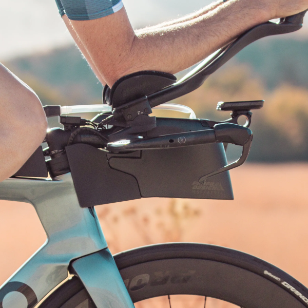 Bình nước Profile Design Aeria Hydration System