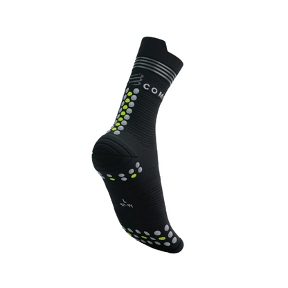 Tất chạy bộ Compressport Pro Racing Socks v4.0 Run High Flash - Đen (Black)