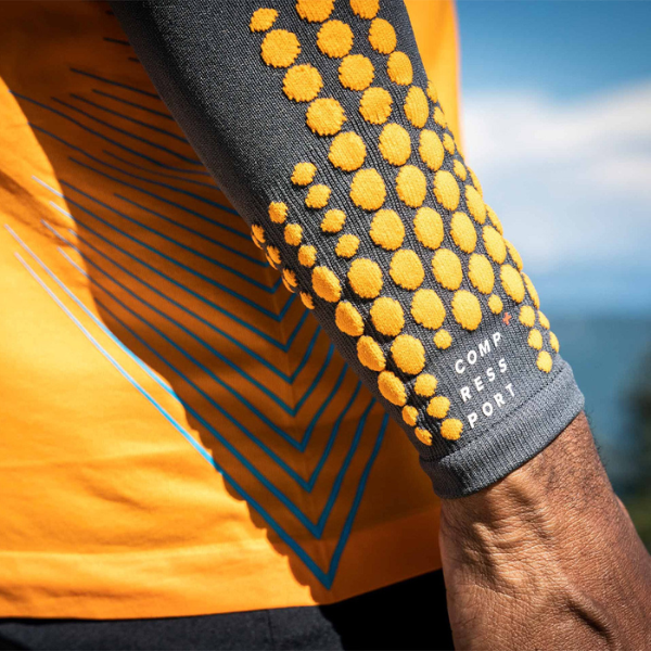 Băng bảo vệ ống tay Compressport Unisex's ArmForce Ultralight - Cam (Magnet/Autumn)