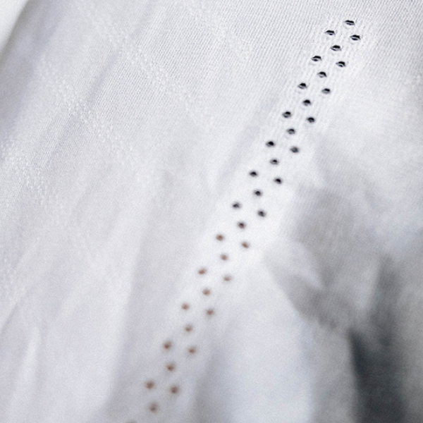 Áo chạy bộ Nữ Compressport Performance SS Shirt - Đen (Black/White)