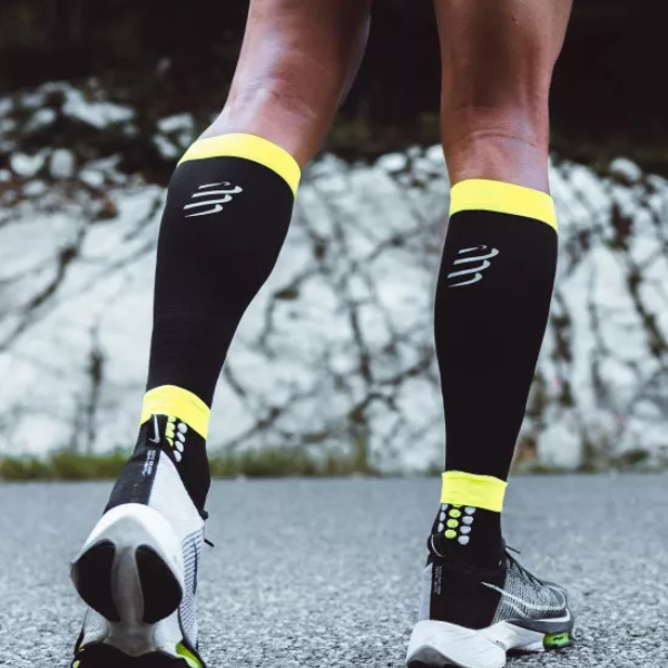 Compressport R2 3.0 Flash - Black/Fluo Yellow