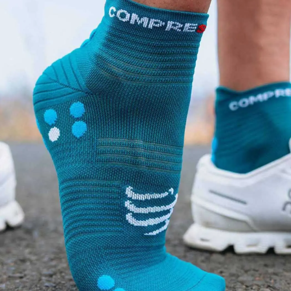 Compressport Pro Racing Socks v4.0 Ultralight Run Low - Shaded Spruce/Hawaiian Ocean