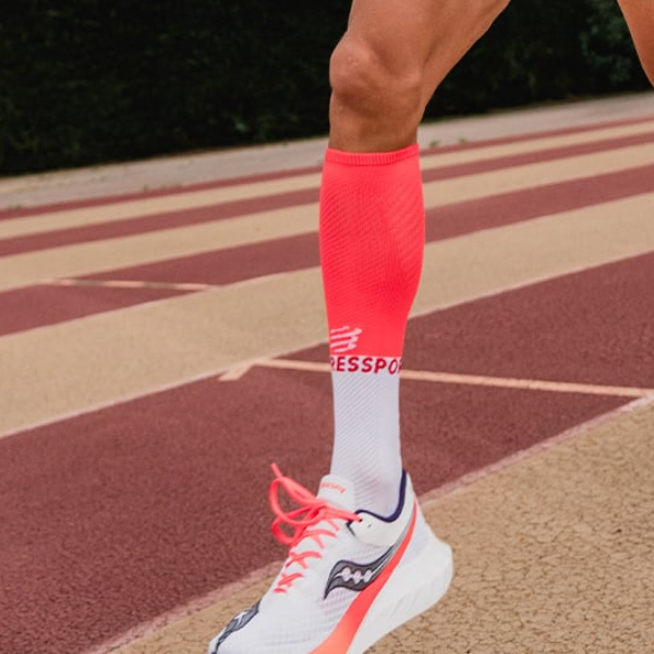 Tất chạy bộ Compressport Full Socks Oxygen - Đỏ (Fluo Red)