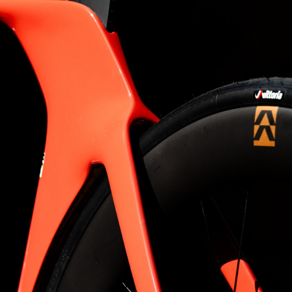 Xe đạp Cervélo P-Series - Phiên bản Extraspectral Mauve