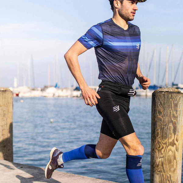 Đai chạy bộ Compressport Unisex's Free Belt - Đen (Black)