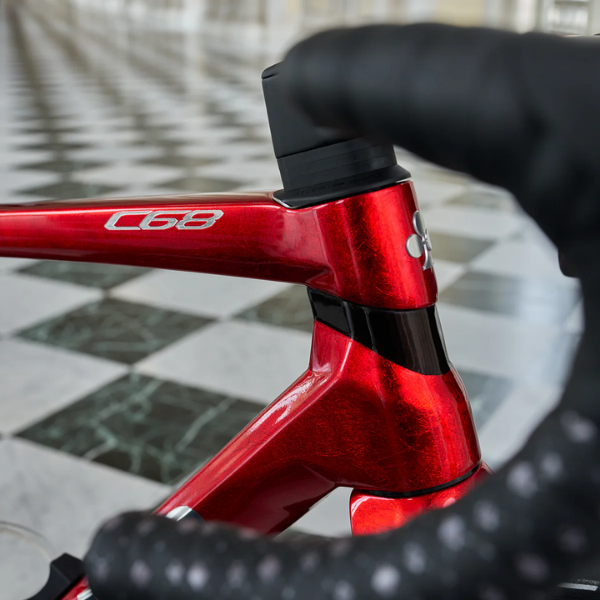 Xe đạp Colnago C68 Rossa