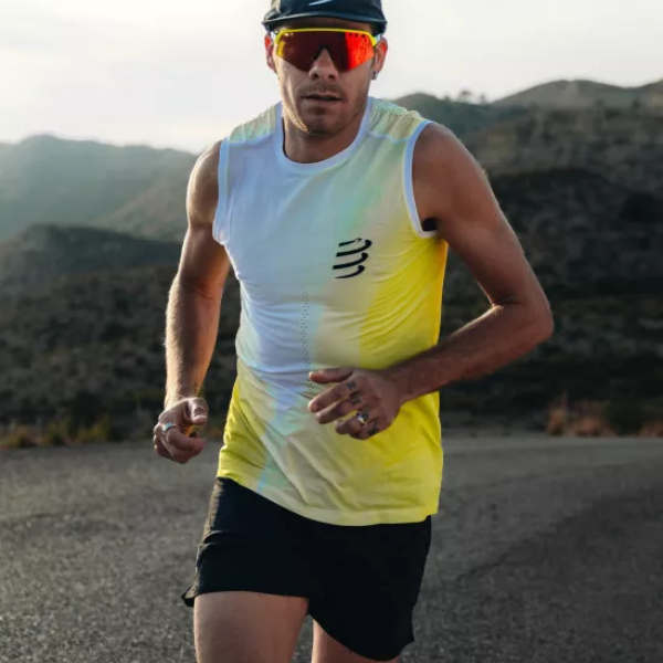 Áo chạy bộ Nam Compressport Performance Tank - Vàng (Safe Yellow)