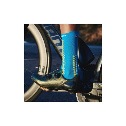 Tất chạy bộ Compressport Unisex's Pro Racing Socks v4.0 Bike - Fluo Blue/Primerose