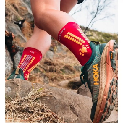Tất chạy Trail Compressport Pro Racing Socks v4.0 Trail - Persian Red/Blazing Orange
