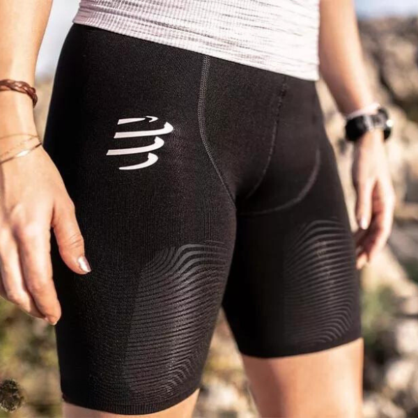 Quần chạy Trail Nữ Compressport Trail Under Control Short - Đen (Black)