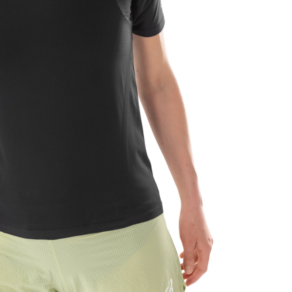 Áo Chạy Trail Nữ Compressport Trail Racing SS Tshirt - Đen (Black)