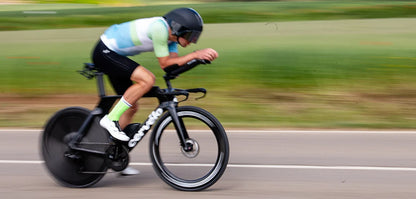 Đồ Ba Môn Nam Compressport Stream SS Trisuit - Trắng/Xanh (White/Blue Green)