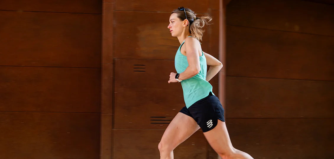 Áo Chạy Bộ Nữ Compressport Performance Singlet - Xanh Pool Blue