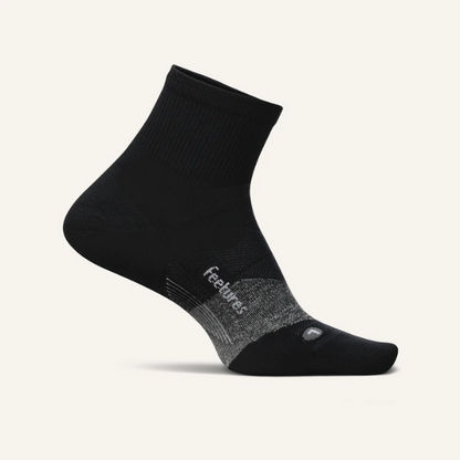 Tất chạy bộ Feetures Elite Ultra Light Quarter - Đen (Black)