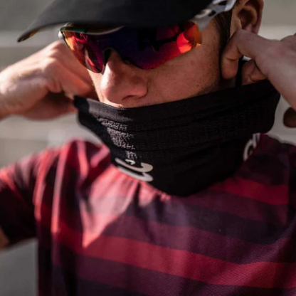 Khăn đa năng Compressport 3D Thermo UltraLight Headtube - Đen (Black)