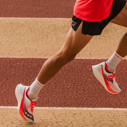 Tất chạy bộ Compressport Pro Marathon Socks v2.0 - Đỏ/Trắng (Fluo Red/White)