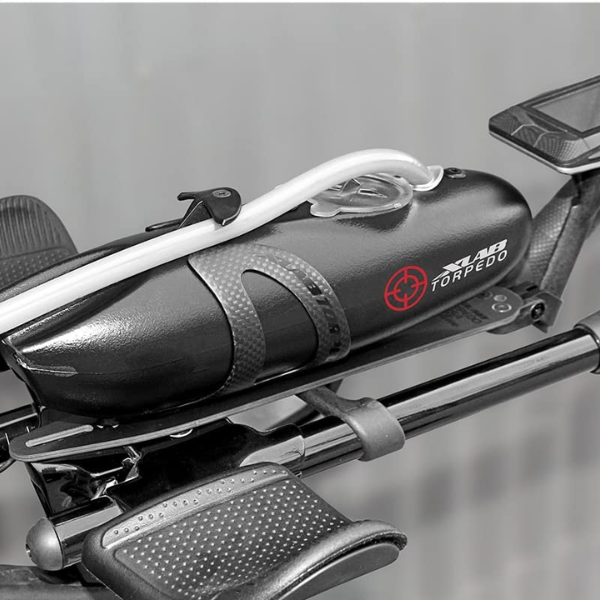 Phụ kiện lắp đặt + Bình nước xe đạp Xlab Torpedo Versa Slim System - Đen (Black)