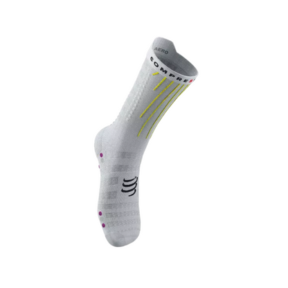 Tất chạy bộ Compressport Aero Socks - Trắng (White/Safe Yellow/Neo Pink)
