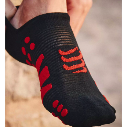 Tất chạy bộ Compressport No Show Socks - Black/Red