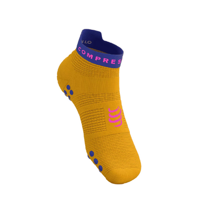 Tất chạy bộ Compressport Unisex's Pro Racing Socks v4.0 Run Low - Vàng (Saffron/Dazz Blue)