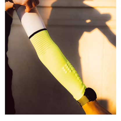 Băng bảo vệ ống tay Compressport Unisex's Arm Force Ultralight - Vàng (White/Safe Yellow)