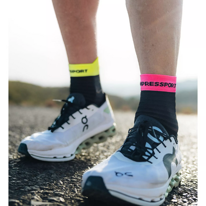 Tất chạy bộ Compressport Pro Racing Socks v4.0 Ultralight Run High - Black/Safe Yellow/Neo Pink