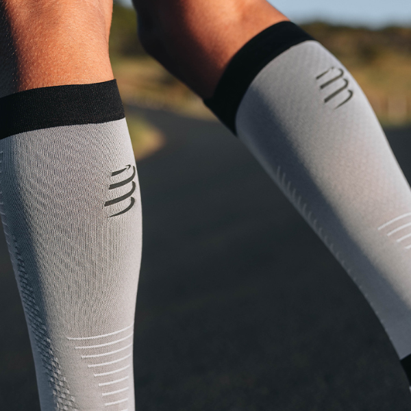 Băng bảo vệ bắp chân Compressport Calf Sleeves R2 3.0 - Xám (Grey Melange)