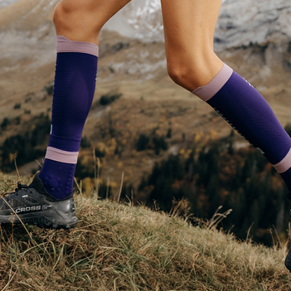 Băng bảo vệ bắp chân Compressport Calf Sleeves R2 3.0 - Xanh (Storm/White)