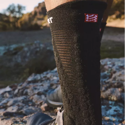 Tất chạy Trail Compressport Unisex's Pro Racing Socks v4.0 Trail - Đen (Black)