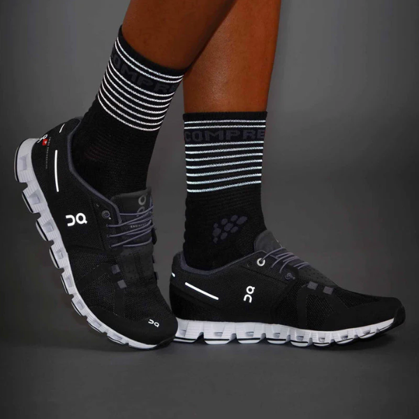 Compressport Unisex's Pro Racing Socks Run High Flash - Black