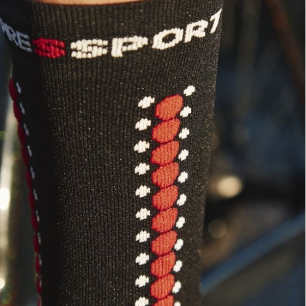 Tất đạp xe Compressport Unisex's Pro Racing Socks v4.0 Bike - Đen/Đỏ (Black/Red)