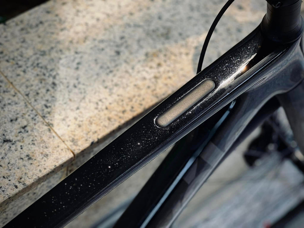 Xe đạp Road -Cervélo Caledonia Rival eTap AXS- Metallic Black