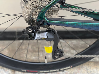 Xe đạp Cervelo Caledonia 105 DI2 - Oasis