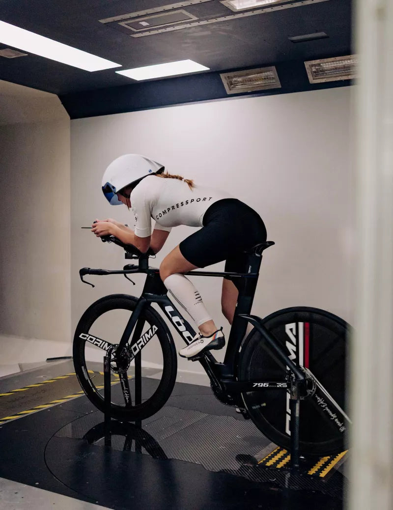 Đồ Ba Môn Nữ Compressport Aero Stream SS Trisuit - Trắng/Đen (White/Black)