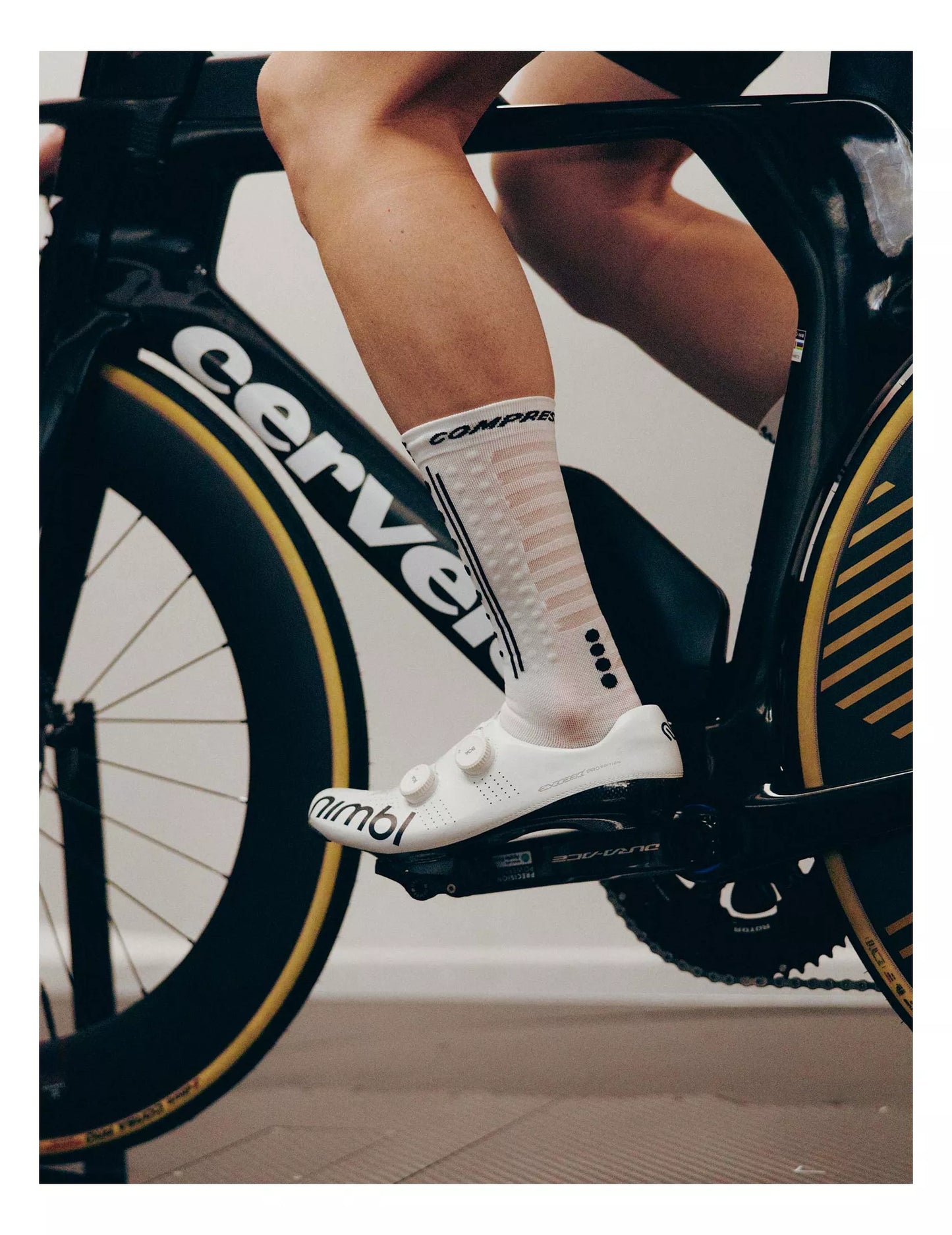 Tất Chạy Bộ Compressport Aero Socks 2.0 - Trắng (White)