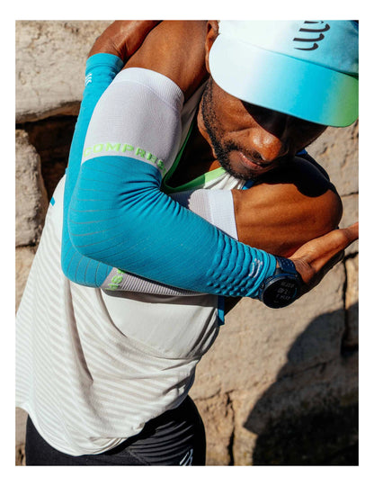 Băng bảo vệ ống tay Compressport ArmForce Ultralight - Norse Blue/Neon Green