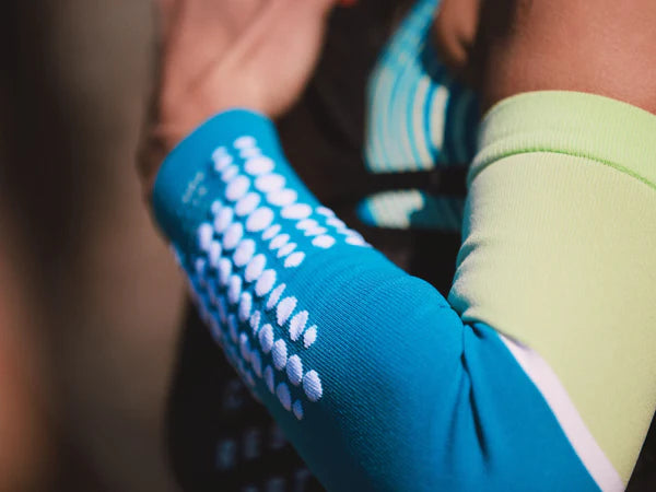 Băng bảo vệ ống tay Compressport Unisex's Arm Force Ultralight - Enamel