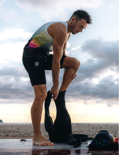 Quần ba môn Nam Compressport Tri Under Control Short - Đen (Black)