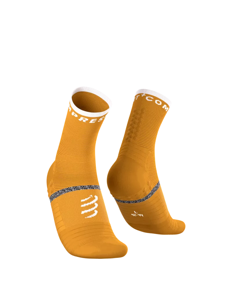 Tất Chạy Bộ Compressport Pro Marathon Socks v2.0 - Vàng Sunflower