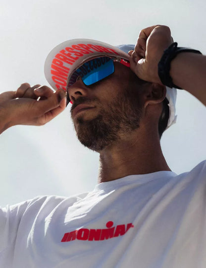 Mũ Chạy Bộ Compressport Pro Racing Cap IRONMAN 2026 - Trắng/Đỏ Neon