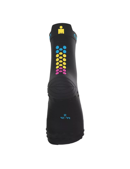 Tất Chạy Bộ Compressport Pro Racing Socks v4.0 Run High IRONMAN 2026 - Đen