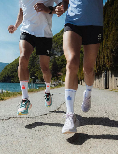 Tất Chạy Bộ Compressport Pro Racing Socks v4.0 Run High IRONMAN 2026 - Tím Jacaranda