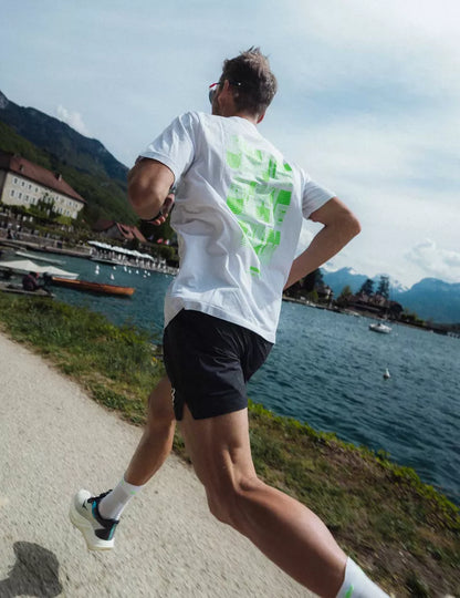 Áo Thun Tập Luyện Compressport Training SS Tshirt IRONMAN 2026 - Trắng/Xanh Neon