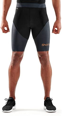 Quần Ba môn Nam SKINS DNAMIC Triathlon 1/2 Tights - Black/Carbon