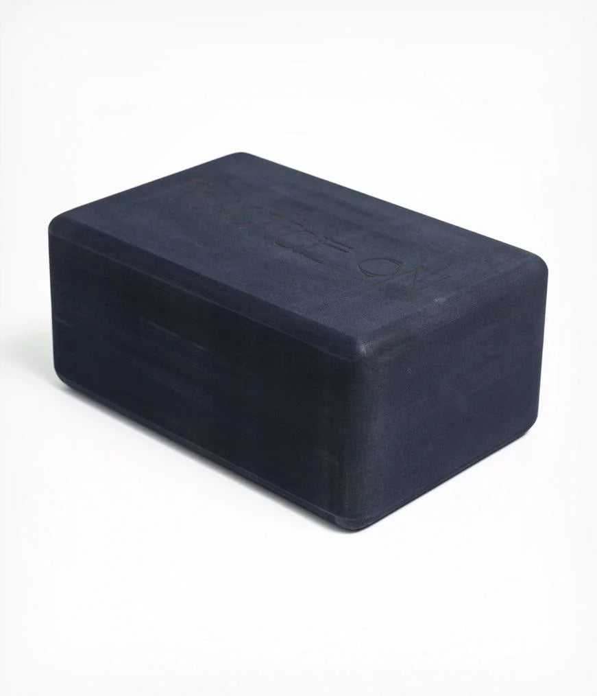 Gối Yoga Manduka Recycled Foam Block