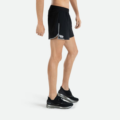Quần chạy bộ Nam Pressio Ārahi Reflective 4.5" Short - Đen (Black)