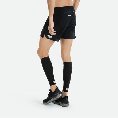 Quần Chạy Bộ Nam Pressio Ārahi 4.5" Short - Đen (Black)