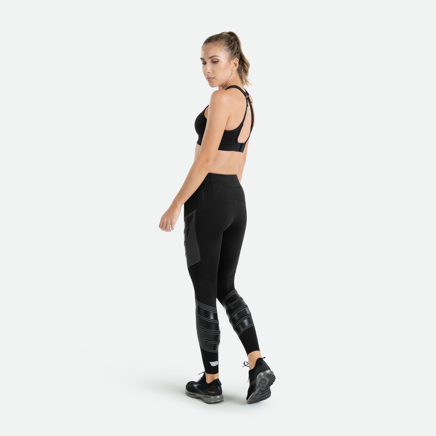 Quần dài bó cơ Nữ Pressio Power Run Compression Tight | Low Rise - Đen (Black)