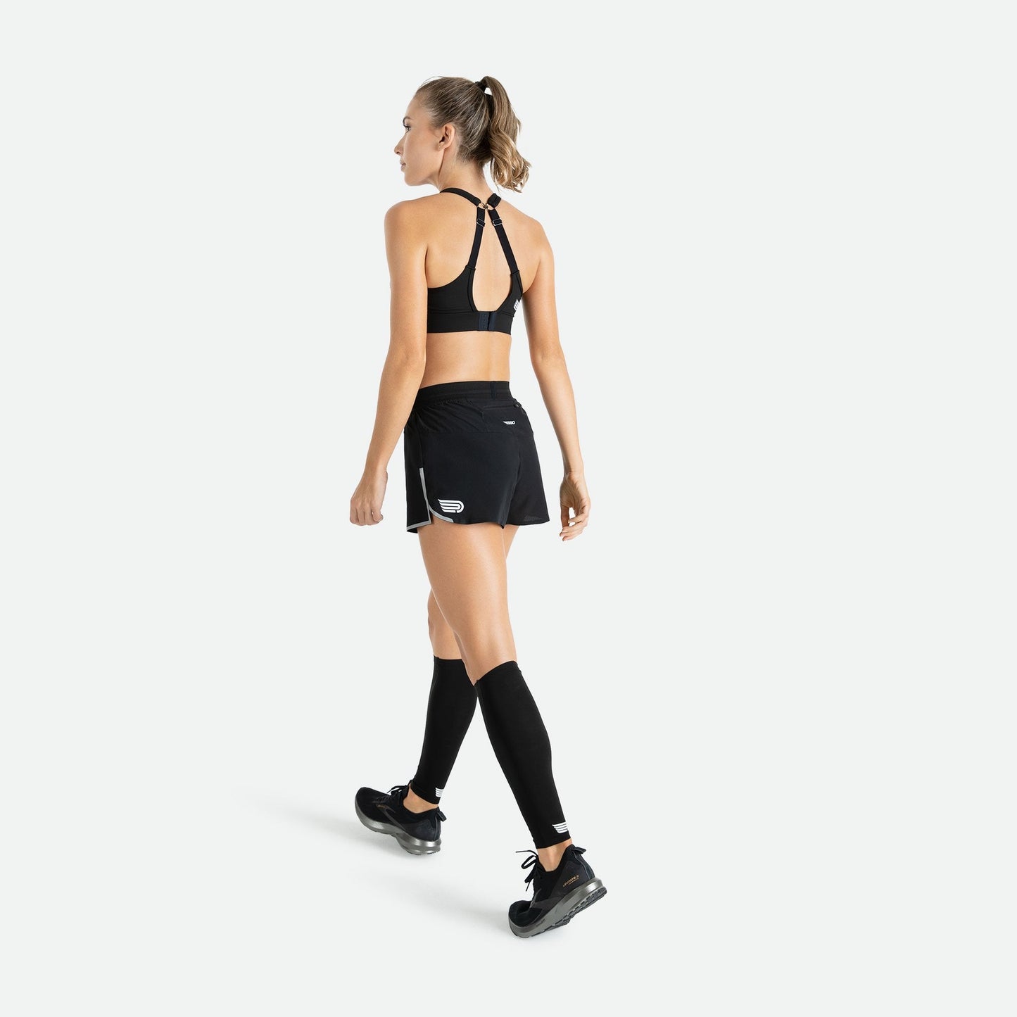 Quần Chạy Bộ Nữ Pressio Arahi Reflective 3" - Đen (Black)